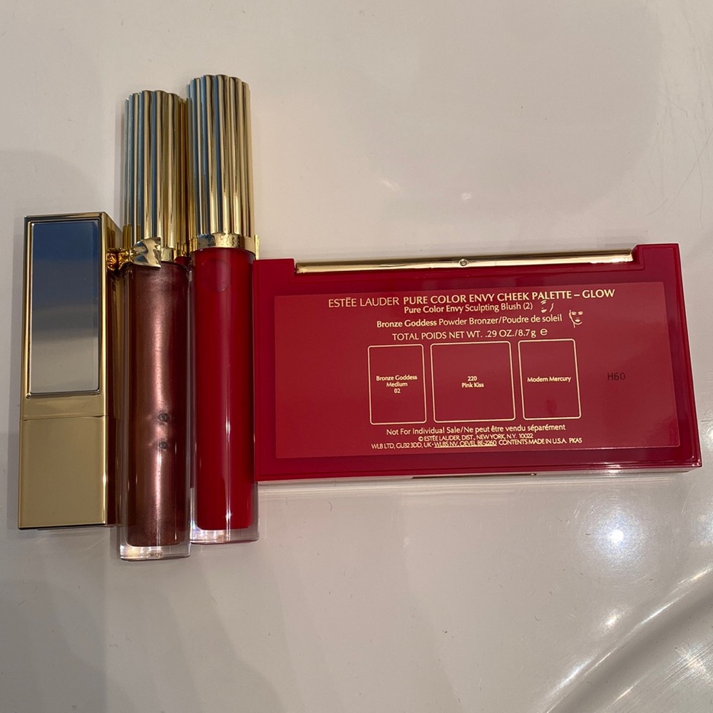 Estée Lauder brand new cosmetics